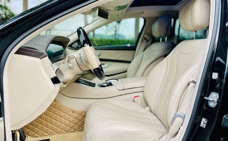 Mercedes S450 Maybach - Ghế lái